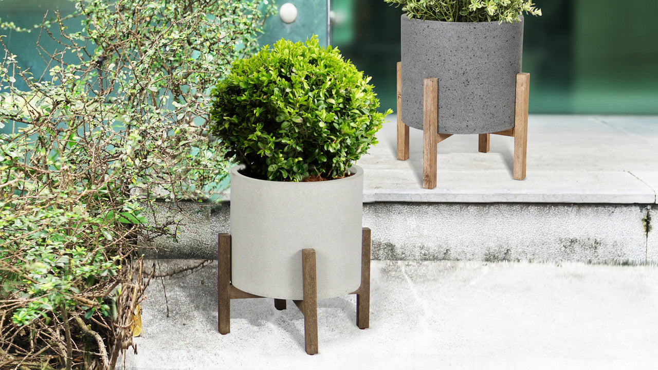 Bredgade V 17" Indoor/Outdoor Planter - Grey Stone