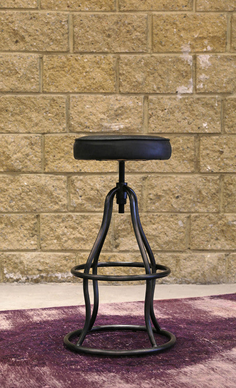 Stroget Swivel Bar Stool - Black