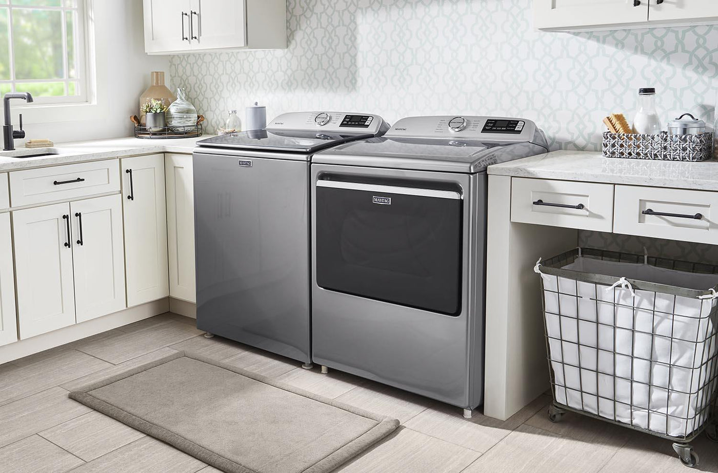 Maytag Metallic Slate Smart Top-Load Washer (5.4 cu. ft.) & Electric Dryer (7.4 cu. ft.) - MVW6230HC/YMED6230HC