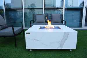 Tambora Marble Porcelain Fire Pit (Elementi) - White / Natural Gas